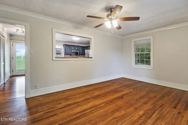 820 Sunset Drive, Kingston, TN 37763