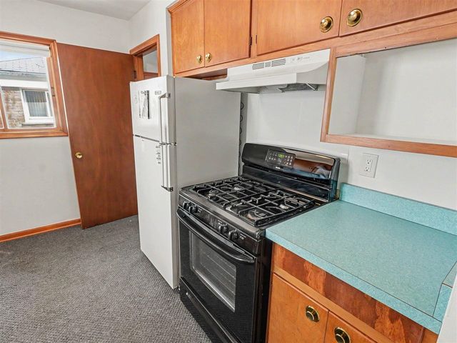 32740 Grandview Avenue, Westland, MI 48186