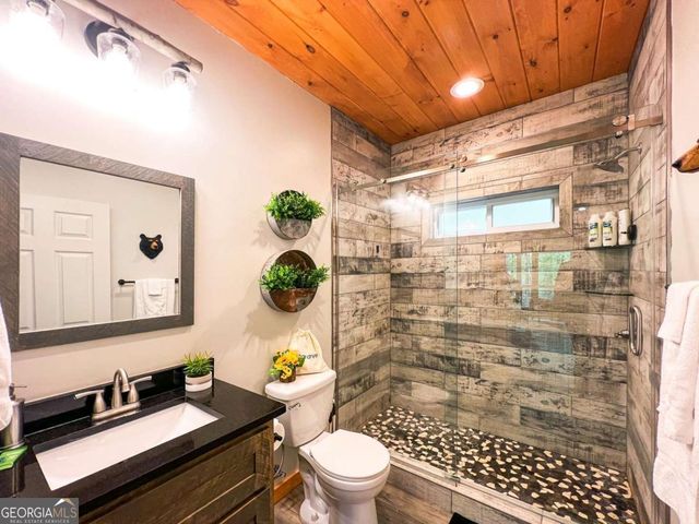 7 Addle Court, Ellijay, GA 30540