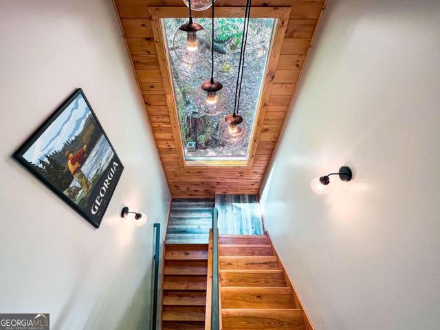 7 Addle Court, Ellijay, GA 30540