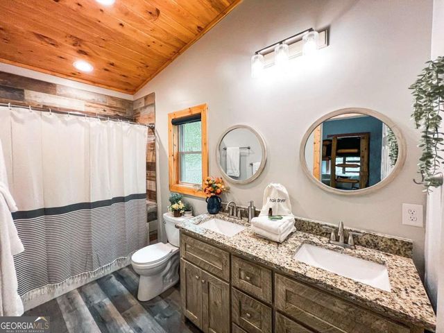 7 Addle Court, Ellijay, GA 30540