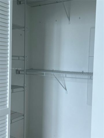951 Brickell Ave 1209, Miami, FL 33131