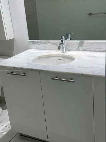 951 Brickell Ave 1209, Miami, FL 33131