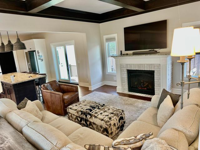 4930 Morehead Avenue, White Bear Lake, MN 55110