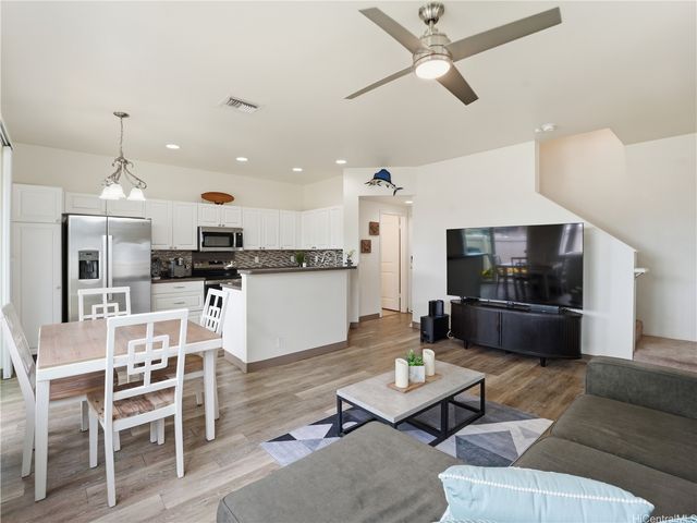 91-1001 Keaunui Drive 311, Ewa Beach, HI 96706