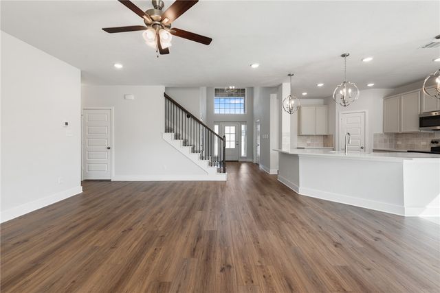 8452 Muir Wood Loop, Anderson, TX 77830