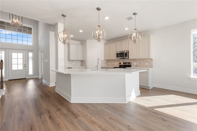 8452 Muir Wood Loop, Anderson, TX 77830