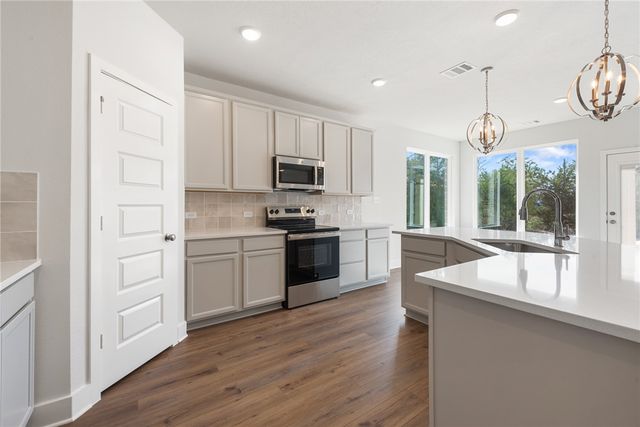 8452 Muir Wood Loop, Anderson, TX 77830