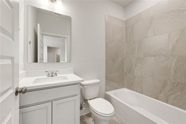 8452 Muir Wood Loop, Anderson, TX 77830