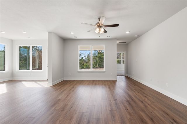 8452 Muir Wood Loop, Anderson, TX 77830