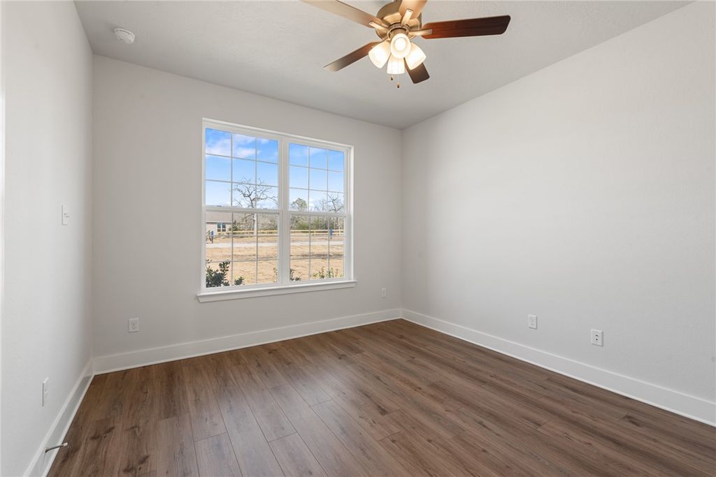 8452 Muir Wood Loop, Anderson, TX 77830 — photo 4