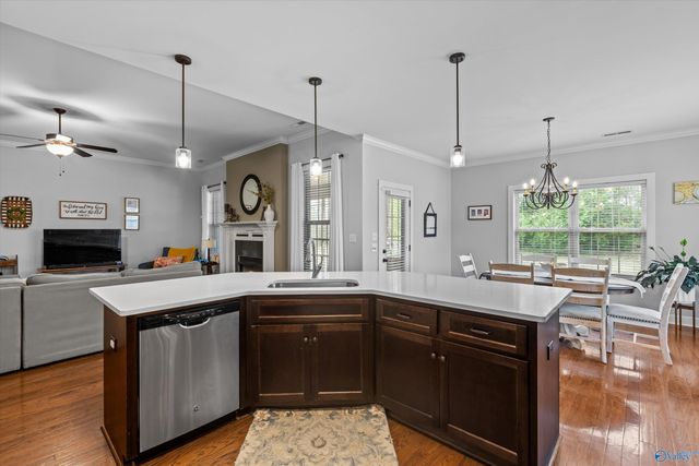 113 Eden Lane, Huntsville, AL 35811