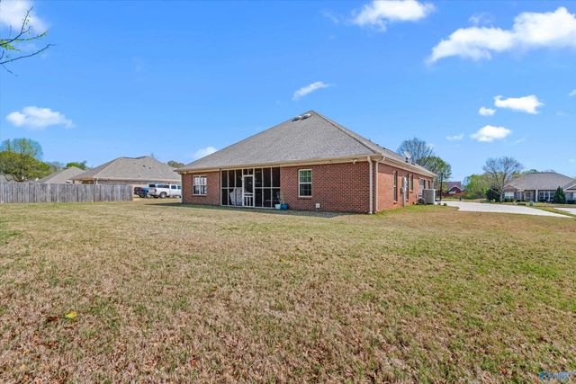 113 Eden Lane, Huntsville, AL 35811