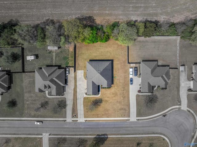 113 Eden Lane, Huntsville, AL 35811