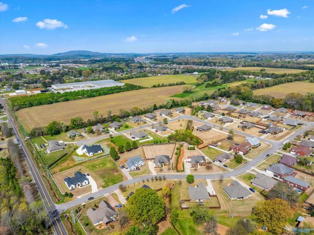 113 Eden Lane, Huntsville, AL 35811