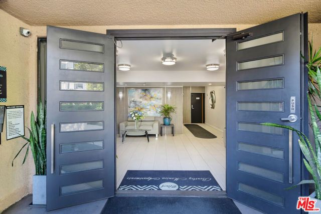 1727 S Bentley Avenue 207, Los Angeles, CA 90025