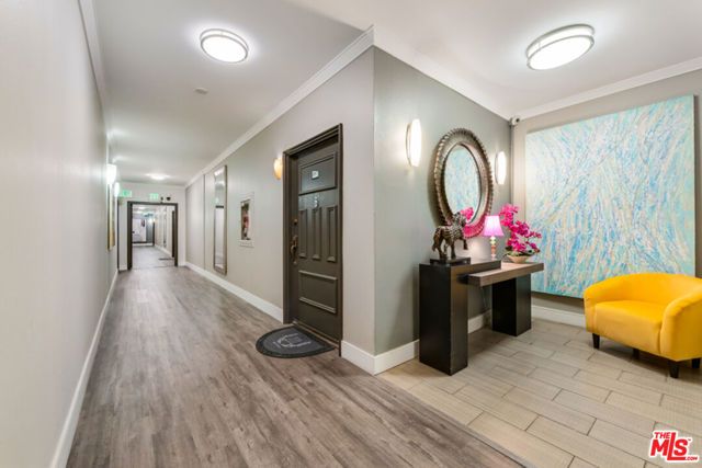 1727 S Bentley Avenue 207, Los Angeles, CA 90025