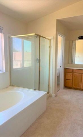 3904 Angelina Ln, Stockton, CA 95212