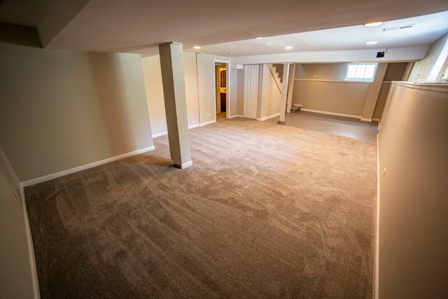 11359 S Bell Avenue, Chicago, IL 60643