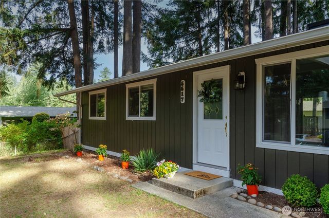 5517 Huntwick Drive NW, Gig Harbor, WA 98335