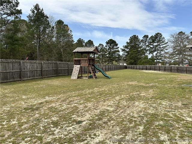 2240 Sir Michael Drive, Hope Mills, NC 28348