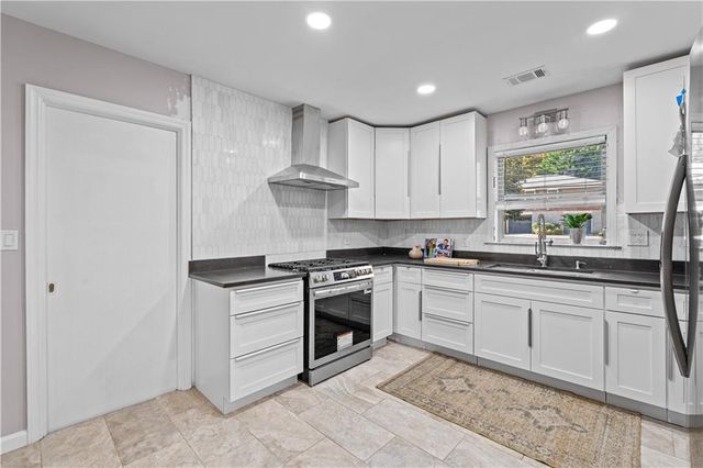 2150 Azalea Circle, Decatur, GA 30033