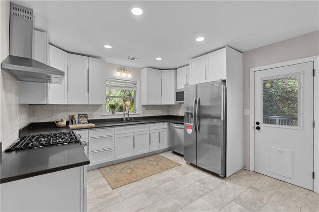 2150 Azalea Circle, Decatur, GA 30033