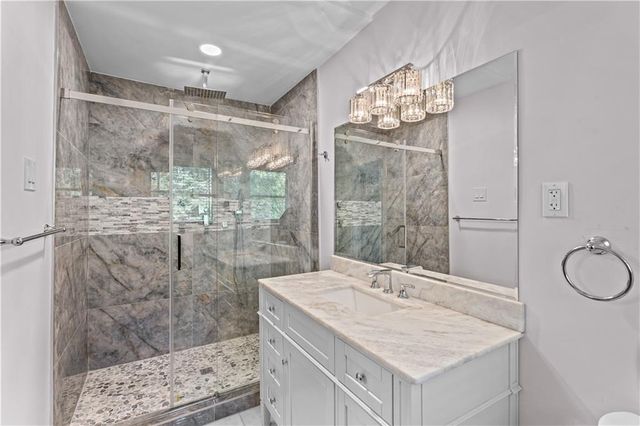 2150 Azalea Circle, Decatur, GA 30033