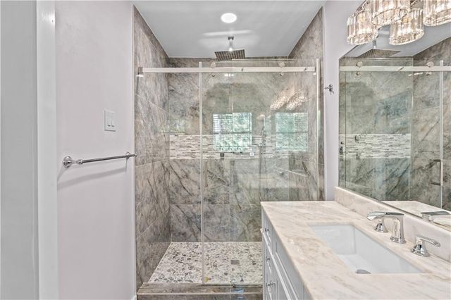 2150 Azalea Circle, Decatur, GA 30033