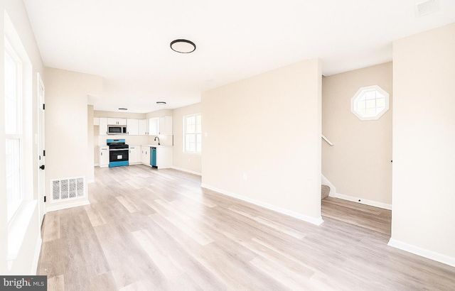 687 FAIRVIEW AVE, Hammonton, NJ 08037