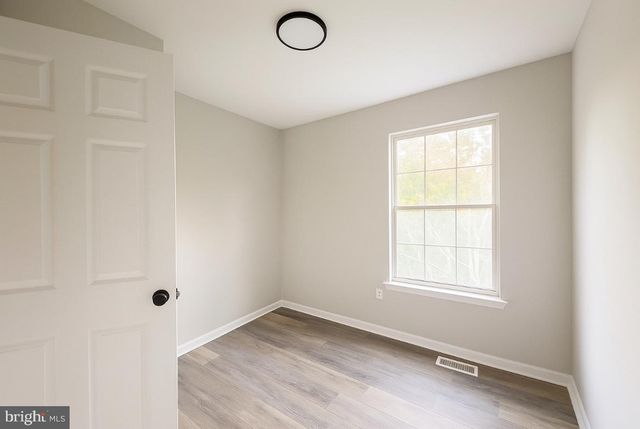 687 FAIRVIEW AVE, Hammonton, NJ 08037