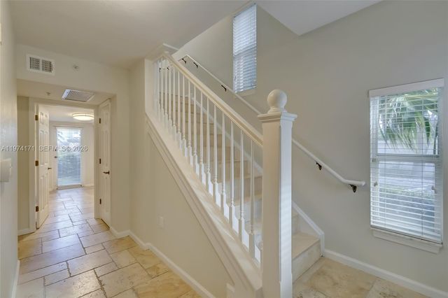 2039 Oceanwalk Ter 401, Lauderdale By The Sea, FL 33062