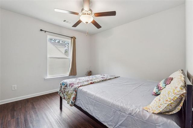 520 EDGEMORE Road, Canton, GA 30114