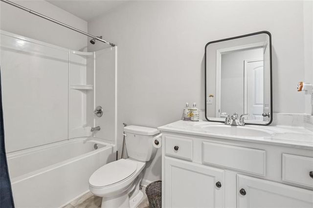 520 EDGEMORE Road, Canton, GA 30114