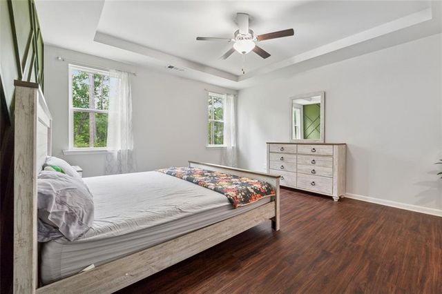 520 EDGEMORE Road, Canton, GA 30114