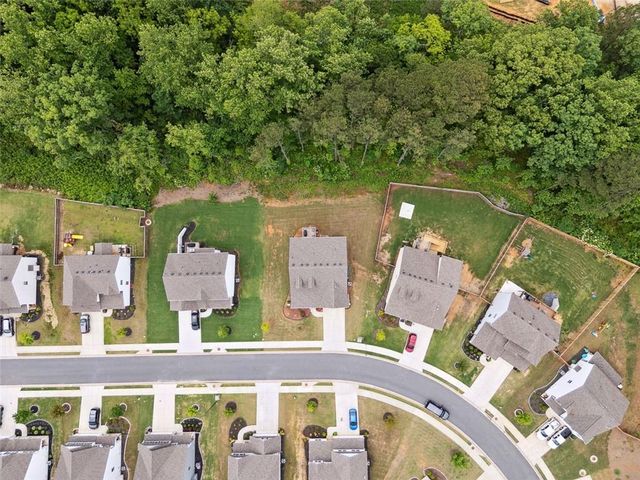 520 EDGEMORE Road, Canton, GA 30114