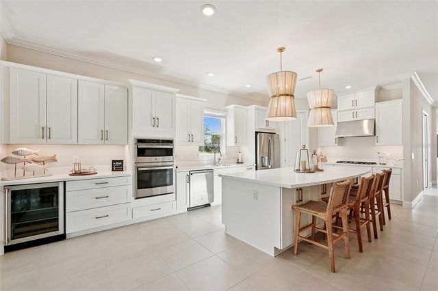 16415 ISOLA PLACE, Lakewood Ranch, FL 34211