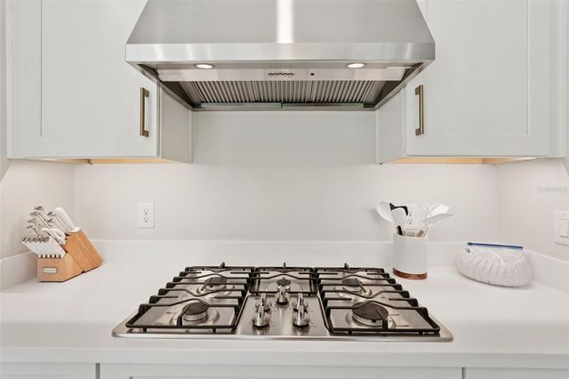 16415 ISOLA PLACE, Lakewood Ranch, FL 34211