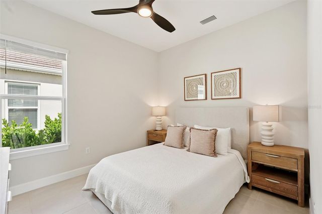 16415 ISOLA PLACE, Lakewood Ranch, FL 34211