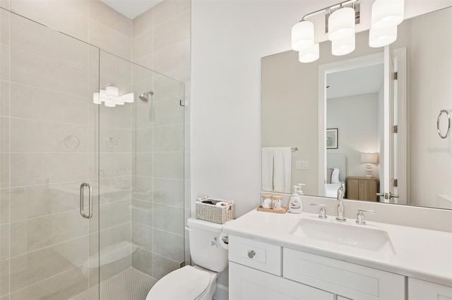 16415 ISOLA PLACE, Lakewood Ranch, FL 34211