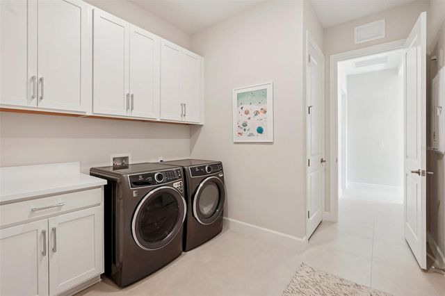 16415 ISOLA PLACE, Lakewood Ranch, FL 34211