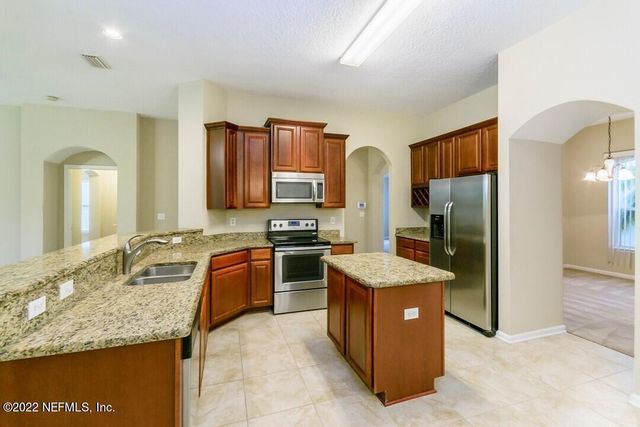 248 SOUTHERN ROSE Drive, Jacksonville, FL 32225