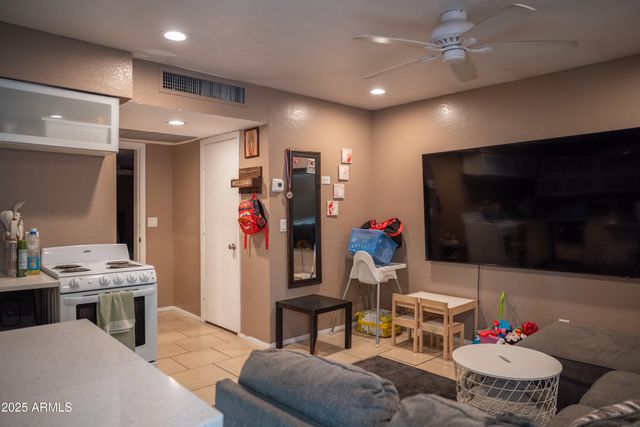 721 N 25th Street, Mesa, AZ 85213