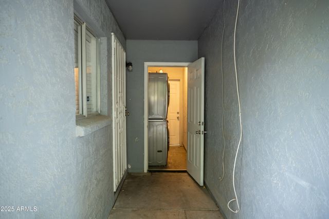 721 N 25th Street, Mesa, AZ 85213