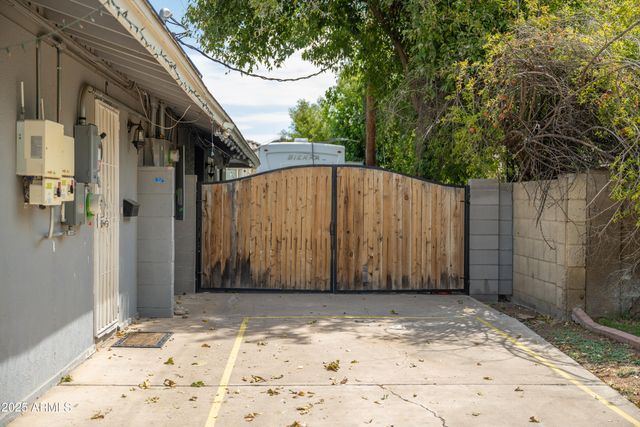 721 N 25th Street, Mesa, AZ 85213