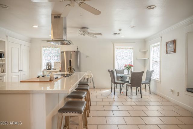 721 N 25th Street, Mesa, AZ 85213