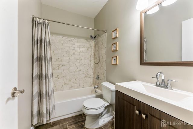 5141 Beech Court, South Brunswick, NJ 08852