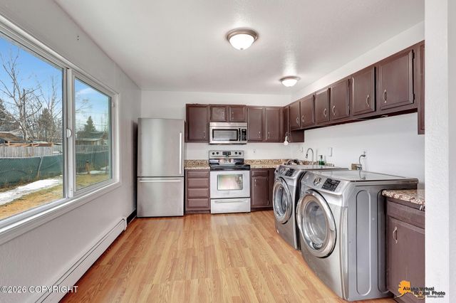 400 Fischer Avenue, Anchorage, AK 99518