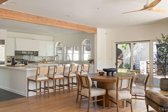 17 Madrone Ave, Woodacre, CA 94973