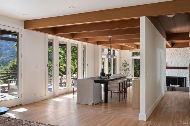 17 Madrone Ave, Woodacre, CA 94973